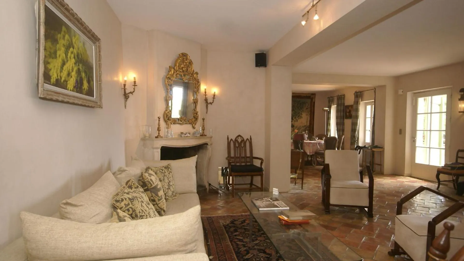 18Th Century Villa In Cannes With Pool